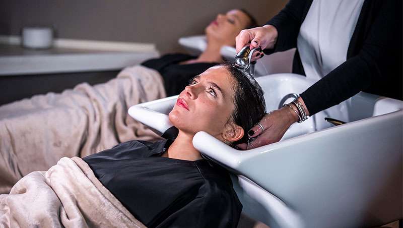 Todo sobre sulfatos, responden los profesionales del cabello