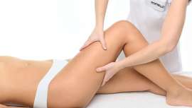 La firma propone su tratamiento Express Fat Burner en cabina combinado con el autocuidado en casa con el Express Fat Burner at Home, para conseguir maximizar los resultados de firmeza, pérdida de volumen y eliminación de la celulitis