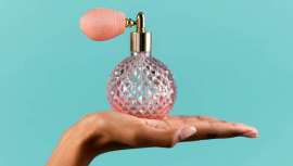 Desde la nueva ola de perfumes comestibles hasta los olores caros y de presupuesto elevado con imitaciones y formatos asequibles, el perfume cautiva a los consumidores en todos los niveles