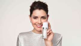 Descubre cómo el innovador fibro6 booster de Reviderm no solo rejuvenece, sino que transforma tu piel desde el núcleo celular