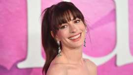 Actrices como Anne Hathaway representan el nuevo paradigma de belleza del quiet luxury, con tratamientos médico-estéticos que priorizan naturalidad y armonía. Los doctores José María Ricart y Carmen Górriz de IMR explican esta tendencia beauty