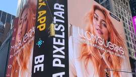 Nuevo capítulo entre Llongueras y la modelo generada por IA, sumándose al color Peach Fuzz, Pantone 2024