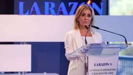 Natividad Lorenzo, esteticista con casi 40 años de trayectoria, ha sido galardonada con el Premio La Razón a la Excelencia e Innovación en tratamientos de belleza y bienestar