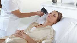 Descubre cómo Morpheus8, a través de la tecnología de radiofrecuencia, puede borrar las cicatrices más profundas del acné en solo tres sesiones. Un tratamiento efectivo tanto para adolescentes como para adultos