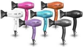 Con innovaciones como motores digitales en los recientes Digitalyon® y Ethos®, Parlux sigue marcando la pauta en rendimiento y tecnología para estilistas