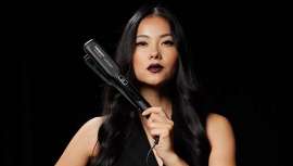 La nueva plancha Termix Professional Unlimited ofrece un alisado impecable con tecnología avanzada. Equilibrando potencia y cuidado, asegura resultados perfectos en todo tipo de cabello