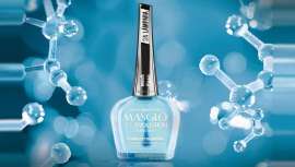 Descubre la nueva Base Crecimiento Activo de Masglo Gel Evolution, formulada para fortalecer y nutrir las uñas, promoviendo un crecimiento saludable con ingredientes naturales y tecnología avanzada