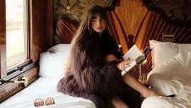 El flequillo baby bang ha ganado popularidad por su apariencia juvenil y fresca hasta convertirse en uno de los más demandados