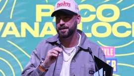 Este premio reconoce su talento y creatividad en el mundo del estilismo, consolidándolo como uno de los referentes en la barbería y peluquería a nivel global