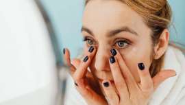 Los excesos navideños pueden reflejarse en la mirada. Para evitarlo, Eva Collar, fundadora de los Centros de Estética Marquessa, explica el innovador tratamiento Symmed Elite, que hace frente a los signos de cansancio y rejuvenece la piel