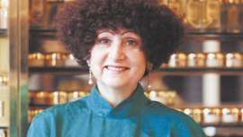 En 1988, junto con su hijo Jerónimo Ors, fundó Cosméticos Paquita Ors, una empresa que marcó un antes y un después en la cosmética en España al introducir rigor científico y productos de altísima calidad con precios al alcance de todos 