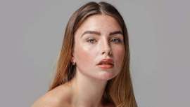 Las cejas en 2025 rompen con los moldes: gruesas, finas, de colores o decoloradas, todo está permitido. Según la experta Valentina Troni, la clave está en un diseño cuidado que refleje nuestra personalidad