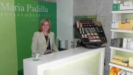 Esteticista y cosmetóloga, María Padilla es actualmente uno de los referentes del sector de la estética en España. Sus centros son de los más prestigiosos a nivel nacional y unos oasis de relajación para los que buscan una belleza completa e integral