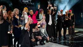 Los Global Creative Awards 2025 regresan para celebrar la creatividad y el talento en la peluquería profesional. Descubre las categorías y prepárate para competir en este prestigioso certamen internacional