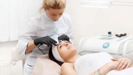 La industria británica del cuidado personal vivió un año récord en 2024, impulsada por el auge de los servicios de belleza. Su crecimiento cuadruplica al de la economía nacional