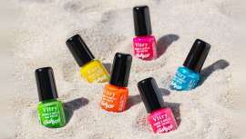 ¡Dale un subidón de color a tus uñas! Vitry lanza Flash Pop, su nueva colección de lacas flúor que hará brillar tus manos este verano