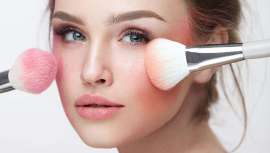 El maquillaje sunburn arrasa este verano con su rubor intenso en mejillas y nariz, visto en celebrities y pasarelas. Te contamos cómo lograrlo con los tips de la experta Cristina G. Nuevo