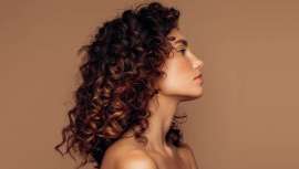 El triple lavado capilar se ha convertido en tendencia viral en TikTok, pero Nuggela & Sulé lleva años defendiendo esta práctica, siempre que se realice correctamente. ¿Moda pasajera o secreto real para un cabello más sano?