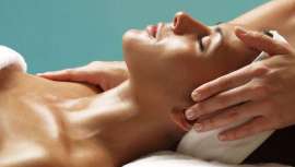 La higiene facial profesional, a menudo relegada en las rutinas de cuidado, es para Yvette Pons la clave del bienestar cutáneo