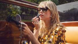 La clave de un peinado versátil es una buena preparación para asegurar movimiento y naturalidad durante todo el día