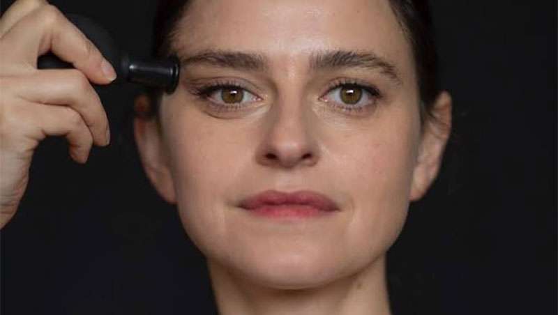 Mariona Vilanova acerca su ritual de auto-masaje a Beauty Contact Barcelona