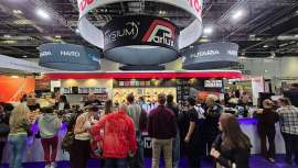 Gran éxito de los secadores Parlux Elysium® en el Salon International de Londres