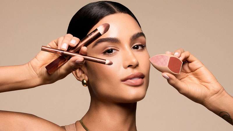 Ahorrar un 90% de maquillaje es posible gracias a la esponja Makeupsaver, la ltima novedad de Real Techniques