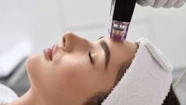 La FDA estadounidense ha emitido una seria alerta sobre el microneedling con radiofrecuencia tras registrar quemaduras, cicatrices y otras complicaciones graves asociadas a estos procedimientos estéticos