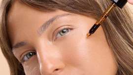 La firma incorpora una nueva tonalidad a su loción hidratante con color para adaptarse a diferentes tonos de piel y conseguir un acabado bronceado natural durante todo el año.