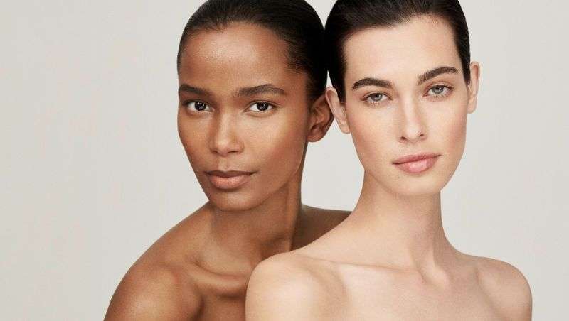 Los imprescindibles para proteger la piel del calor, la deshidratación y las manchas durante el verano