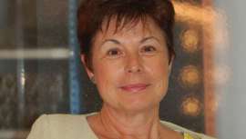 Eloísa Martínez irradia optimismo y seguridad en cada respuesta. Comenzó como vendedora en Lendan y hoy es una de las propietarias de Nueva Visión. Se considera una artista y lo que más le gusta es dar cursos