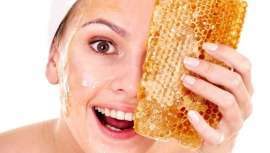 Las sustancias producidas por las abejas han sido utilizadas como remedio natural para las dolencias desde hace siglos. También se usan en la producción de productos cosméticos o, en el caso de la apitoxina, como antiinflamatorio, analgésio o sedante