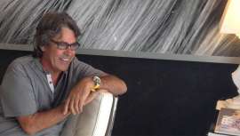 Es una de las voces más representativas del sector y uno de los primeros en levantar la voz contra el aumento del IVA. Raffel Pages cree que el futuro pasa por adaptarse a la selección natural y que falta mucha comunicación entre los peluqueros