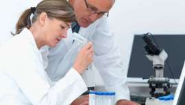 Investigadores de la Universidad de Ontario relacionan, a través del análisis del pelo, los niveles crónicamente elevados de cortisol con la enfermedad coronaria en personas mayores