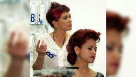 La estilista demostró la versatilidad de sus trabajos en recogidos, y los presentes pudieron ver de primera mano también los nuevos colores de Selective España