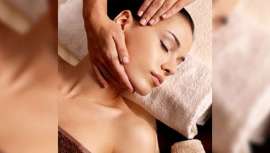 Esta terapia de origen ancestral combina varias técnicas manuales para rejuvenecer el rostro desde el interior