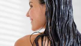 Las propiedades dermatológicas de la avena o avena sativa son muchas y muy variadas. Fortalece, da brillo e hidrata el cabello todo un tres en uno