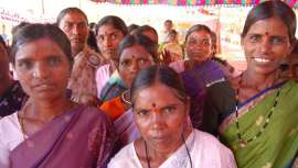 Los beneficios íntegros obtenidos por la venta de la bolsa solidaria Beauty Bag serán destinados a esta ONG, que ha conseguido involucrar a las personas y sus comunidades en la consecución de la mejora de sus condiciones de vida y su propio progreso