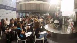 Del 24 al 26 de noviembre, el peluquero romano dio a conocer sus creaciones en un taller con propuestas innovadoras realizadas para embellecer a la mujer