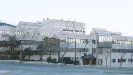 La firma de cosmética profesional podría despedir el año 2014 con unas ventas superiores, entre un 7 y un 9% más, a las registradas en el ejercicio anterior. Las disputas por el control de la empresa no empañan los buenos resultados de esta temporada