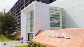 A mediados del pasado mes de diciembre, LOréal compró Coloright, una start-up israelí que desarrolla tecnología de fibra óptica destinada al análisis de la estructura capilar del cabello. El gigante francés gana peso en I+D con esta adquisición 
