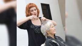 Las clientas sénior. The Old School. Las clientas sénior con Miss Daisy a la cabeza, han salido de paseo por España y piensan quedarse mucho tiempo. Si no estaba al corriente de la cuantía de la tarta... siga leyendo. ¡Este es su artículo!