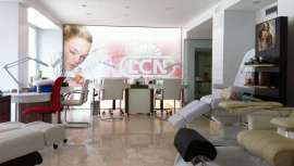 Implantadas ya en Alemania, Francia, Italia... LCN crea en nuestro país su Beauty School LCN para poner a disposición de todo profesional la opción de recibir formación de máxima calidad