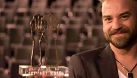 El pasado 14 de febrero tuvo lugar la primera edición de los premios Picasso, en el curso de una gala, en Sevilla. Alejandro Arana fue galardonado con el Premio al Mejor Peluquero Andaluz del Año