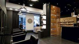 Green Hair & Beauty es la nueva denominación del antiguo salón JMO Madrid. Ahora, se ha convertido en un espacio 100% orgánico en tratamientos y productos libres de toxinas. El nuevo logo y la imagen que presenta así lo dejan claro