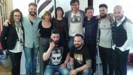 El pasado día 8 de marzo, Barberos 3.0 organizó una actividad formativa en la academia de peluquería Antonio-Eloy, colaboradora de la entidad. Se presentaron diferentes estilos sobre 12 modelos que participaron en el evento 