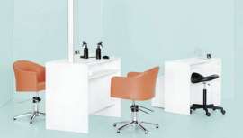 Nuevas referencias, productos y colores en el recién estrenado catalogo de lo último de Takumi. Espacios y ambientes alegres y juveniles sin renunciar a la profesionalidad y calidad habituales de la firma