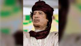 El médico brasileño Liacyr Ribeiro operó al dictador cuando éste tenía 53 años. Tras la intervención, Muamar Gadafi aparentaba 45. Ahora, el cirujano plástico desvela cómo se llevó a cabo la operación, de noche y bajo el mayor de los secretos 