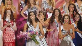 El certamen mueve un negocio redondo, que supera los 30 millones de dólares. Si bien el presupuesto mínimo es de seis millones, las marcas patrocinadoras e incluso las propias mises costean buena parte del montante 