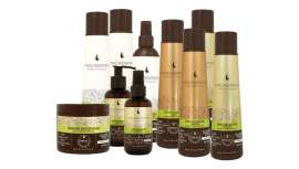 Cada producto de Macadamia Professional contiene el Pro Oil Complex exclusivo, una combinación propia de aceite de macadamia y argán, ricos en ácidos grasos Omega 7, 5, 3 y 9, que nutren y reparan profundamente el cabello